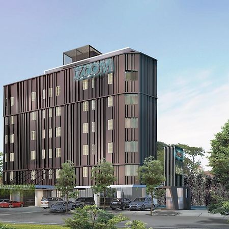 Zoom Smart Hotel Jemursari Surabaya Exterior photo
